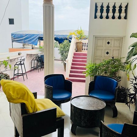 ILLIYIN Boutique Hotel Dakar Extérieur photo
